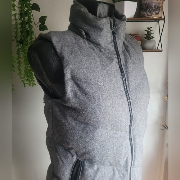 Gap Wool Blend Grey Puffer Vest S - Picture 3 of 7